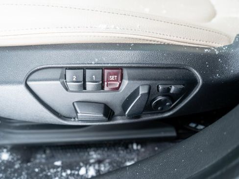 Used 2021 BMW X2 xDrive28i w/ Premium Package image 21