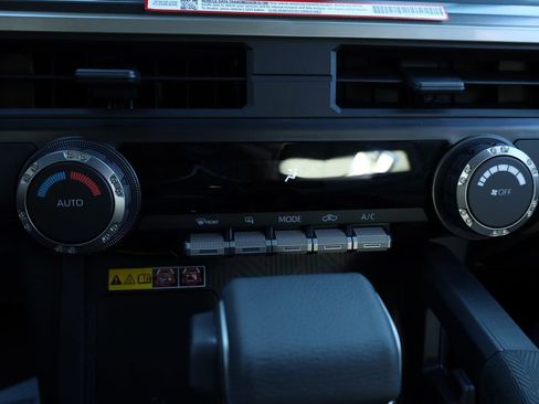 New 2025 Toyota Tacoma SR5 image 7