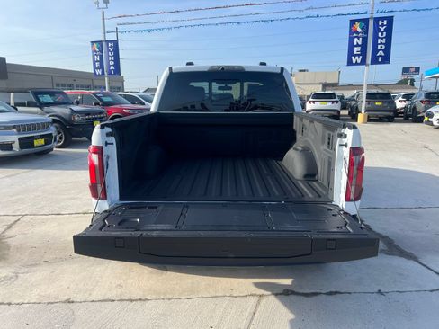 Used 2026 Ford F150 Raptor AWD/4WD image 13