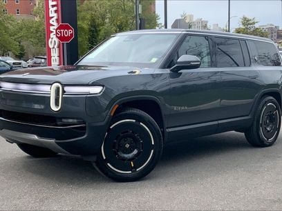 Used 2025 Rivian R1S Adventure