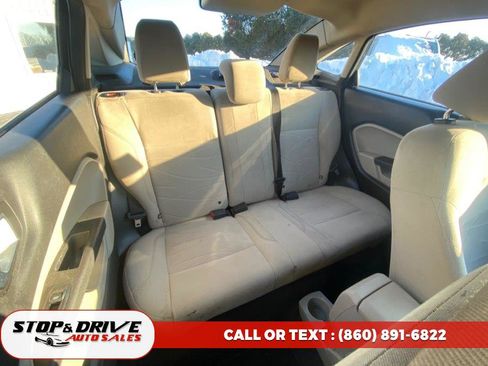 Used 2014 Ford Fiesta SE w/ Comfort Package image 17