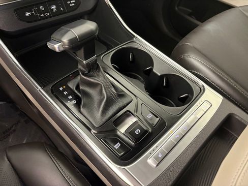New 2026 Kia Carnival EX FWD image 30