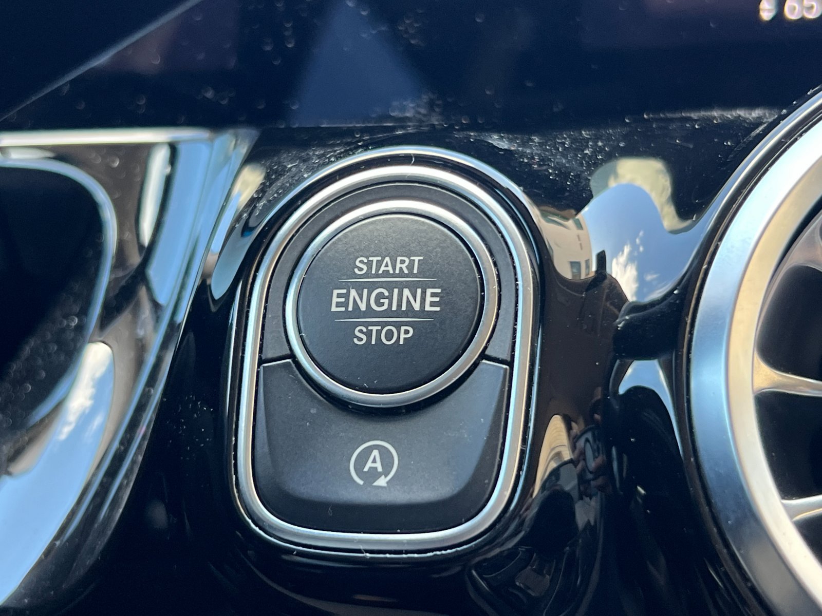 Certified 2023 Mercedes-Benz GLA 250 4MATIC image 21