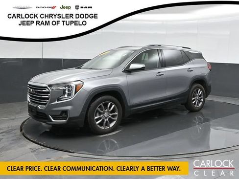 Used 2023 GMC Terrain SLT w/ LPO, Floor Liner Package AWD/4WD image 8