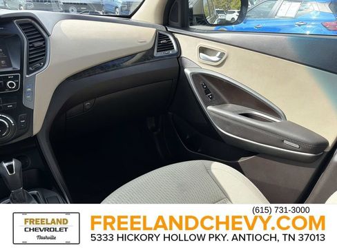 Used 2017 Hyundai Santa Fe Sport image 20