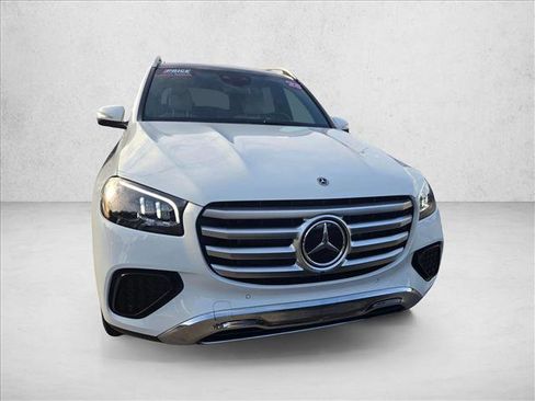 Certified 2025 Mercedes-Benz GLS 450 4MATIC image 2