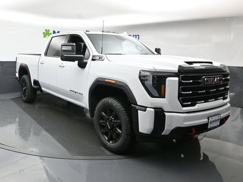 New 2026 GMC Sierra 2500 AT4 w/ Technology Package image 2