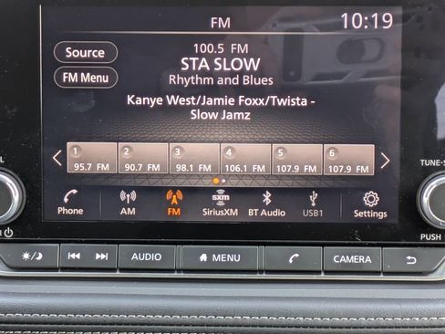 Certified 2025 Nissan Rogue SV w/ SV Premium Package image 35