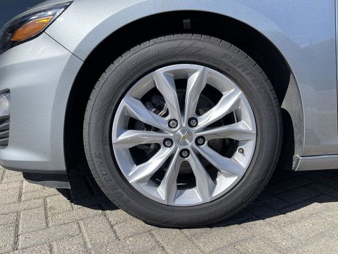 Used 2024 Chevrolet Malibu LT FWD image 10