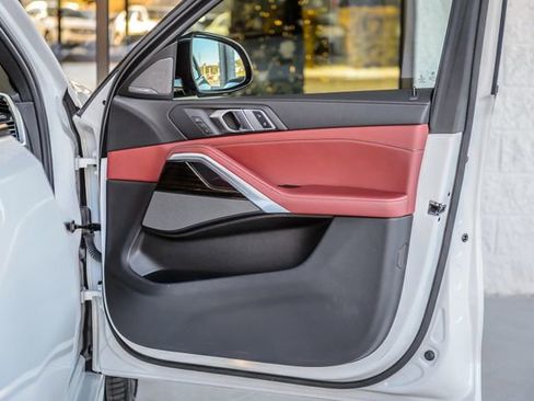 Used 2021 BMW X6 xDrive40i w/ M Sport Package image 57