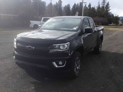 Used 2019 Chevrolet Colorado Z71 image 1