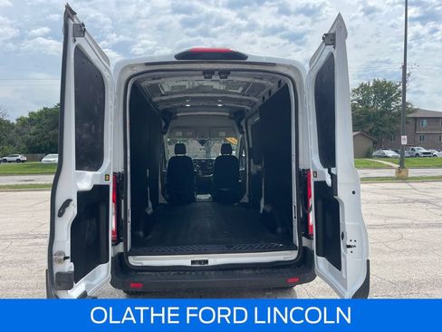 Used 2023 Ford Transit 250 Medium Roof AWD w/ Load Area Protection Package image 15