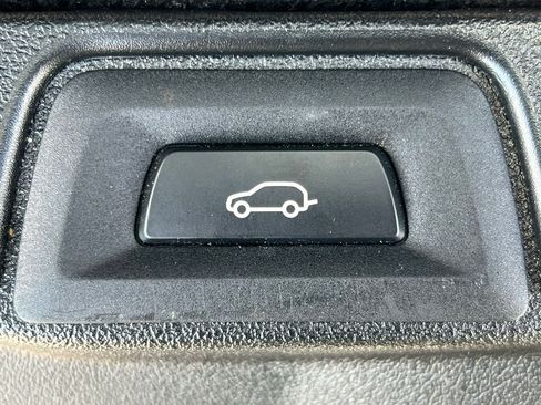 Used 2022 BMW X5 xDrive40i w/ Premium Package AWD/4WD image 40