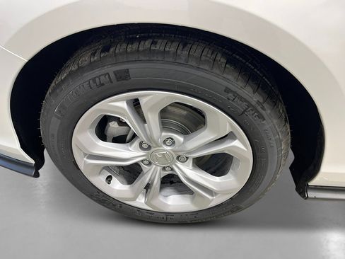 New 2026 Honda Accord LX image 10