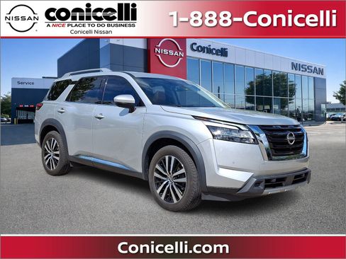 Used 2023 Nissan Pathfinder Platinum AWD/4WD image 1