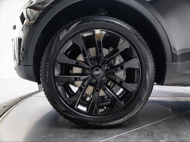 New 2026 Land Rover Discovery S AWD/4WD image 13