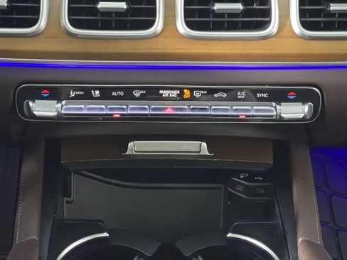 Certified 2022 Mercedes-Benz GLS 450 4MATIC image 23