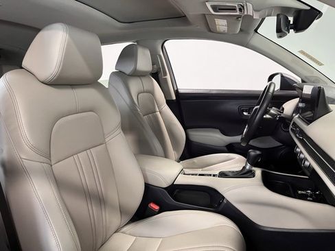 Used 2025 Honda HR-V EX-L image 10