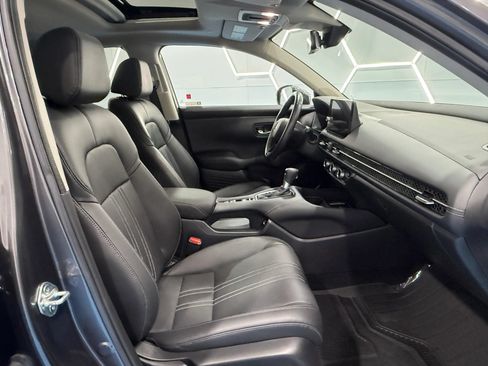 Used 2023 Honda HR-V EX-L image 17
