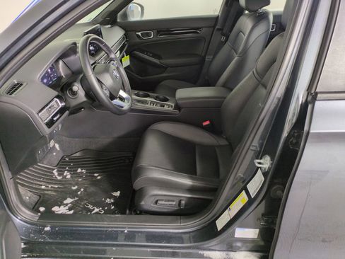 Certified 2025 Honda Civic Sport Touring image 13