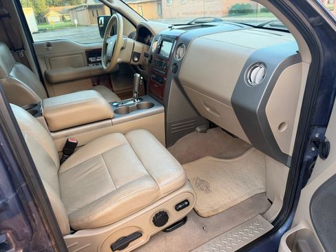 Used 2006 Ford F150 Lariat RWD image 14