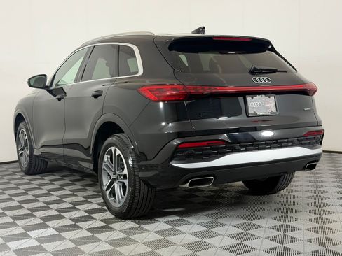 Used 2025 Audi Q5 Premium w/ Premium Plus AWD/4WD image 3