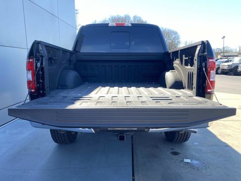 Used 2018 Ford F150 XLT w/ Equipment Group 302A Luxury image 7