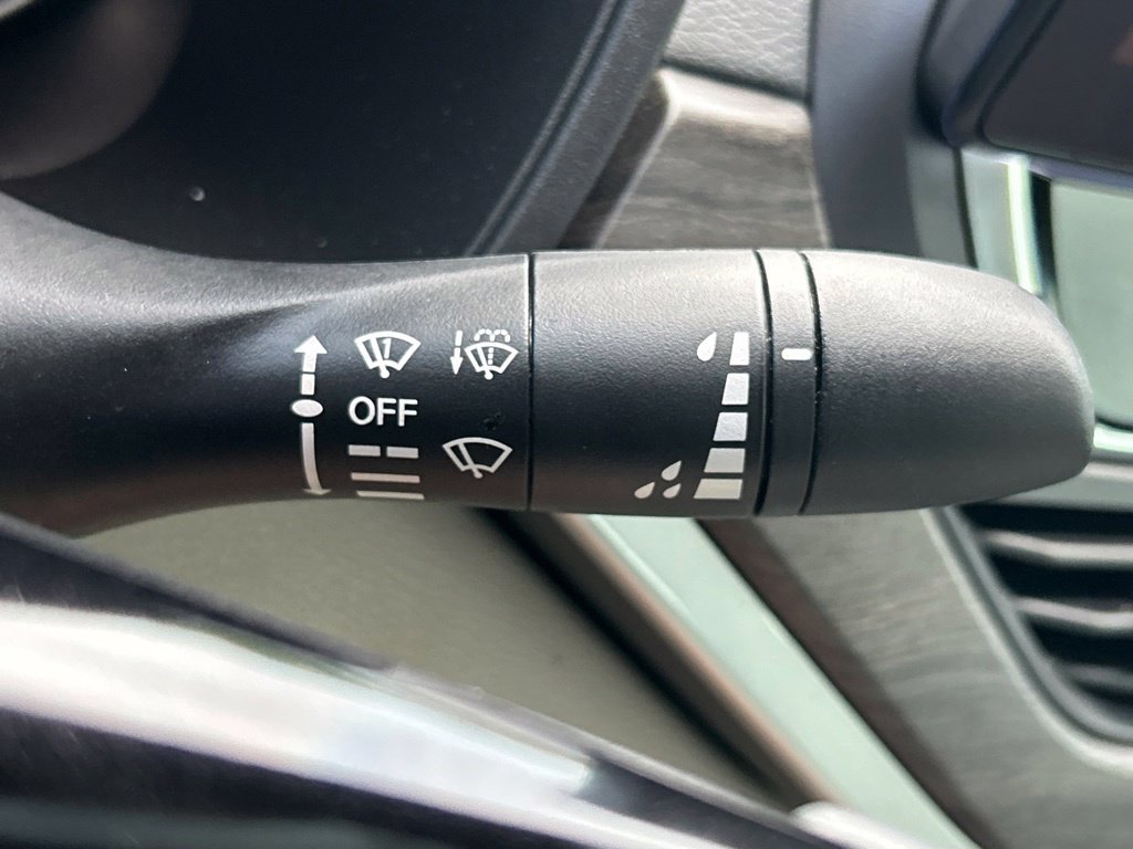 Used 2024 Nissan Altima 2.5 SL FWD image 29
