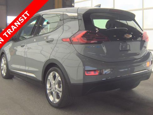 Used 2021 Chevrolet Bolt LT FWD image 4