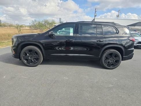 New 2026 GMC Acadia Elevation image 8