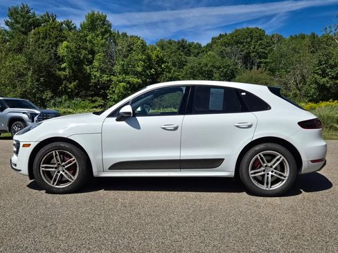 Used 2015 Porsche Macan Turbo AWD/4WD image 2