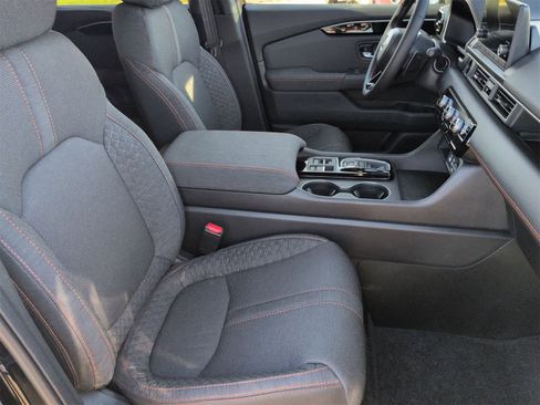 New 2025 Honda Pilot Sport image 22