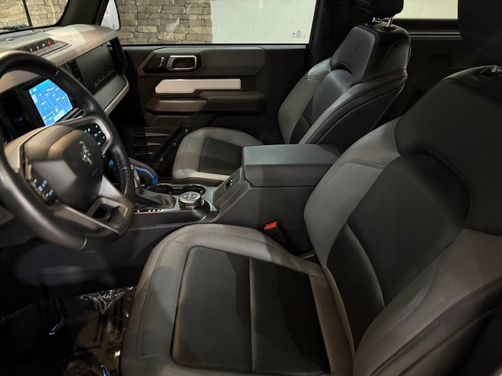 Used 2023 Ford Bronco Black Diamond w/ Sasquatch Package AWD/4WD image 28