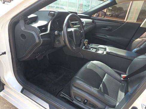 Used 2020 Lexus ES 350 w/ Premium Package FWD image 13