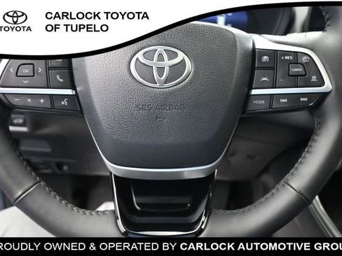 Used 2025 Toyota Grand Highlander AWD image 27