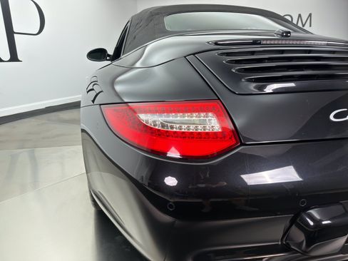 Used 2010 Porsche 911 Carrera S RWD image 23