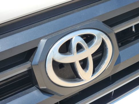 Used 2025 Toyota Tacoma SR RWD image 11