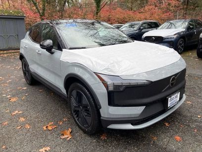 New 2026 Volvo EX30 Cross Country Ultra