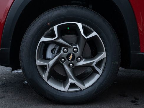 New 2026 Chevrolet Trax LT image 7