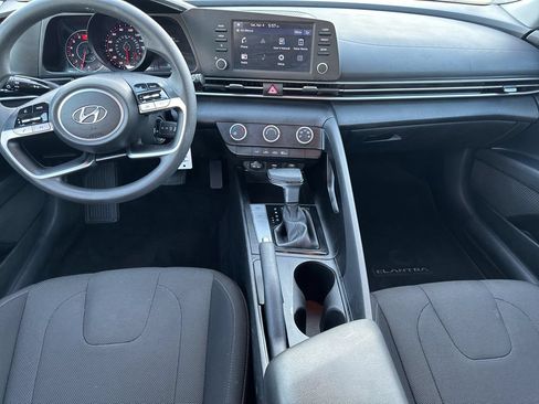 Used 2023 Hyundai Elantra SE FWD image 36