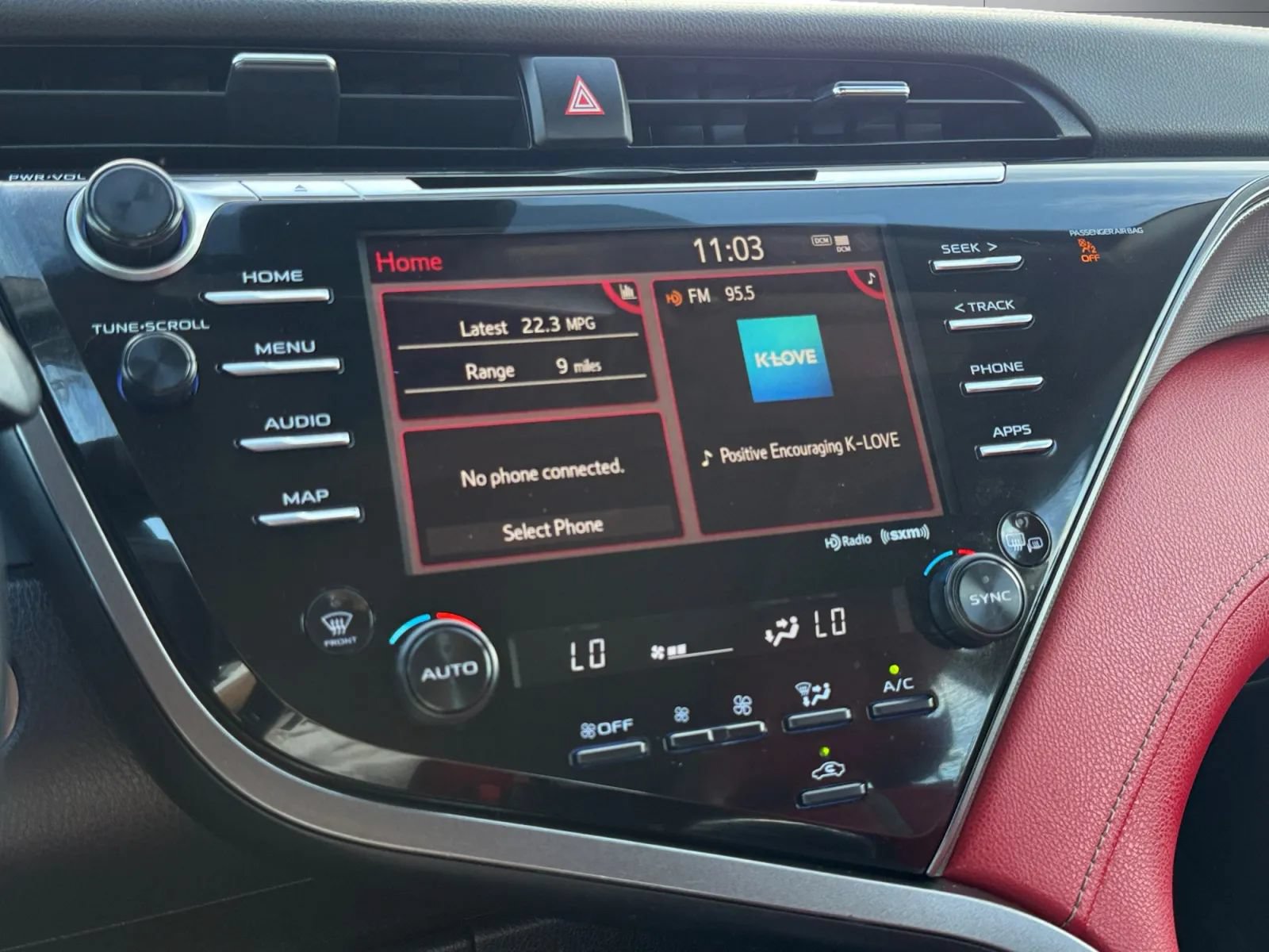 Used 2020 Toyota Camry XSE AWD/4WD image 28