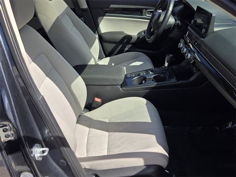 Certified 2023 Honda Civic EX image 17