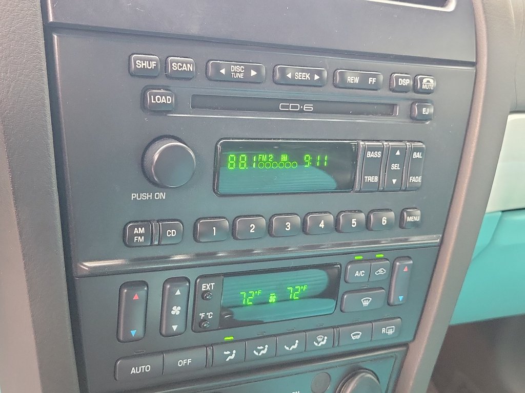 Used 2002 Ford Thunderbird RWD image 33
