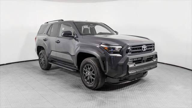 Used 2025 Toyota 4Runner SR5 AWD/4WD image 11
