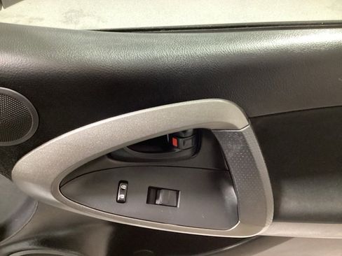 Used 2009 Toyota RAV4 Sport image 16