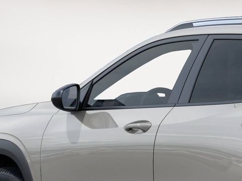 New 2026 Chevrolet Trax ACTIV w/ Driver Confidence Package FWD image 12