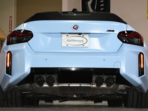 Used 2023 BMW M2 w/ Lighting Package RWD image 82