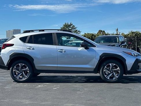 Used 2026 Subaru Crosstrek 2.5i Premium AWD/4WD image 4
