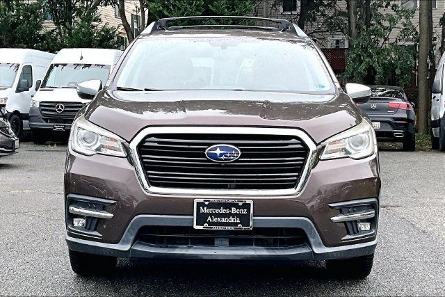 Used 2019 Subaru Ascent Touring w/ Popular Package #2 AWD/4WD image 2