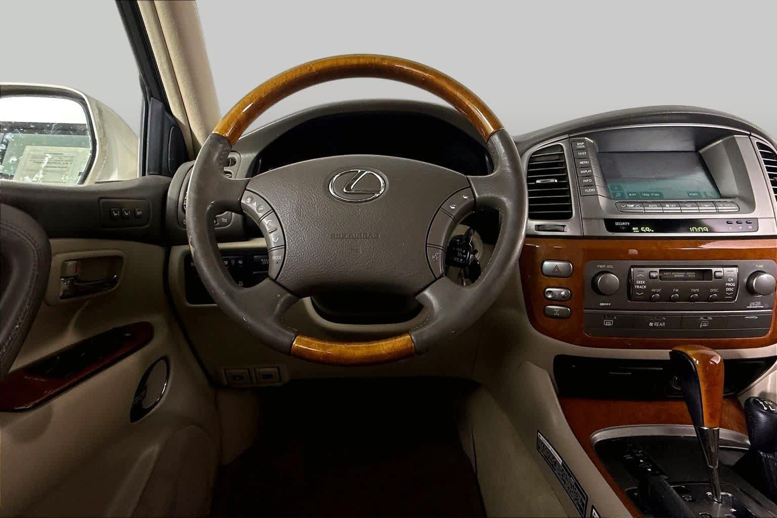 Used 2005 Lexus LX 470 4WD image 5